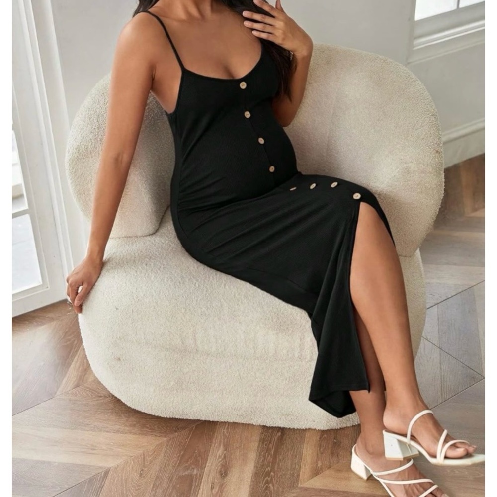 FREEBIES IN EVERY ORDER!!! 

NWOT NEVER WORN. Elegant Black Button-Down Dress - Picture 4 of 4